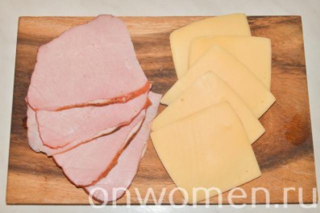 Куриные рулетики с ветчиной рецепт с фото Курица с ветчиной и сыром на сковороде