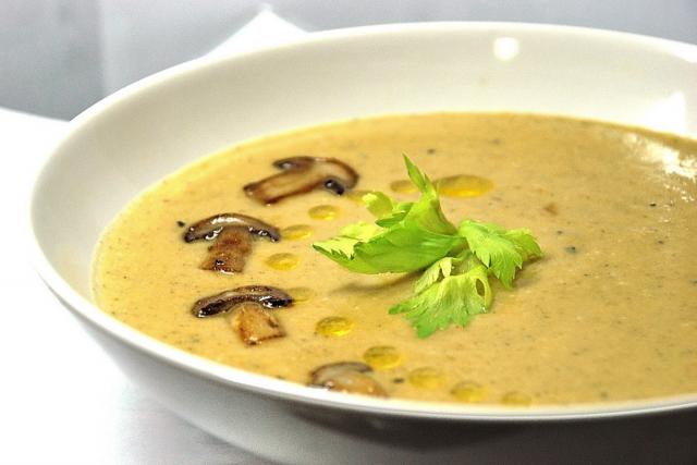 Рецепт вкусной похлебки. Супы рецепты. Как приготовить суп простые и понятные рецепты супов пошагово с фото. Традиционная овощная похлебка: рецепт